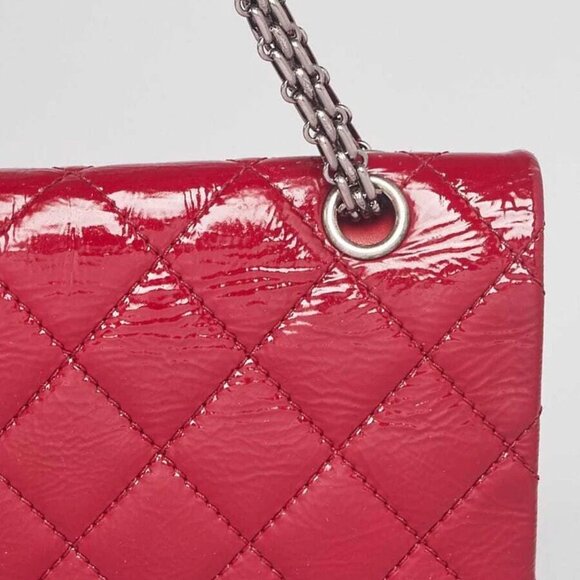 Chanel Dark Pink 2.55 Reissue Quilted Patent Leather 227 Jumbo Flap Bag - Picture 3 of 12
